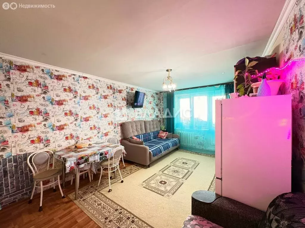 1-комнатная квартира: Тобольск, 7-й микрорайон, 39 (43.9 м) - Фото 2