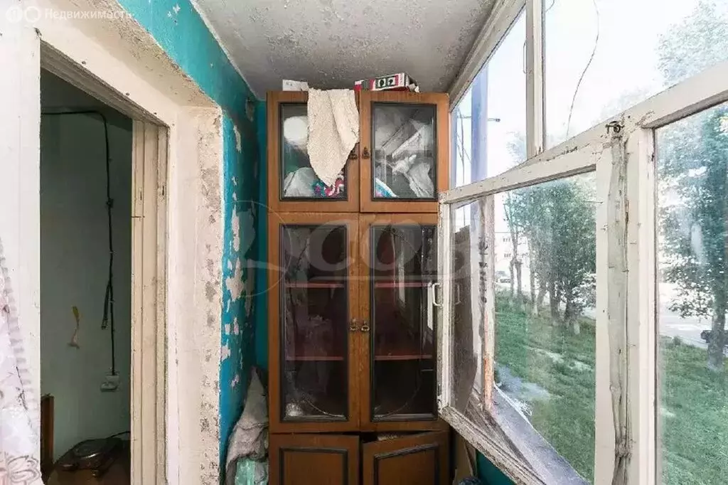 1-комнатная квартира: Тюмень, улица Бабарынка, 20А (15 м) - Фото 0