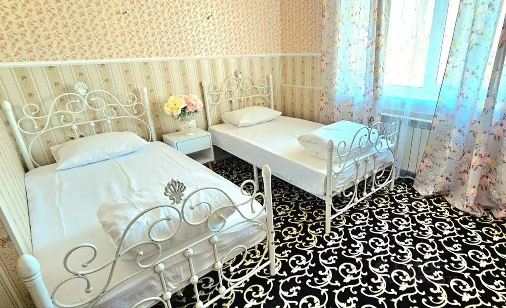 Комната Волгоградская область, Волгоград ул. Чапаева, 10 (20.0 м) - Фото 1