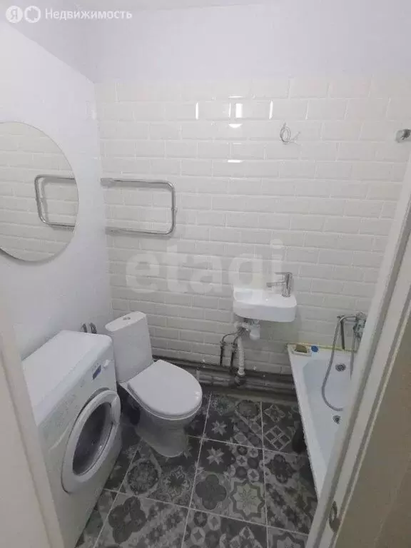 1-комнатная квартира: Кемерово, Красноармейская улица, 114 (17 м) - Фото 2