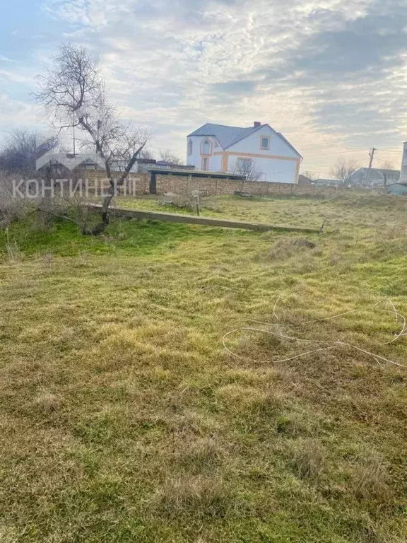 Участок в Крым, Черноморское пгт ул. Цветочная (6.0 сот.) - Фото 2