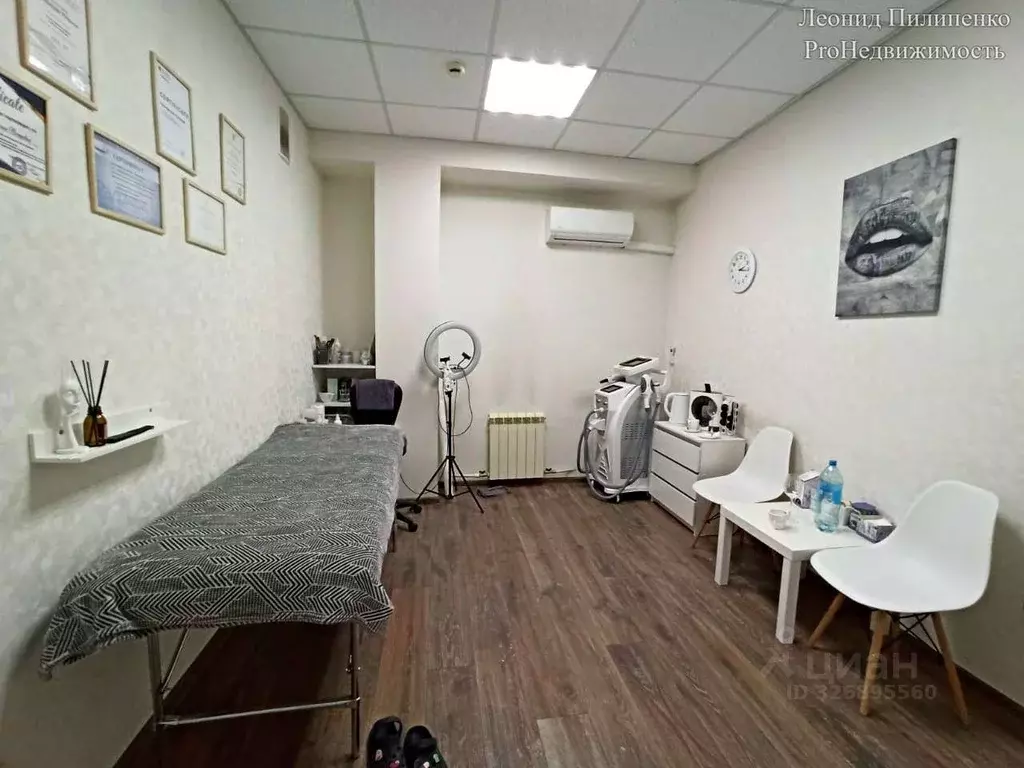 Офис в Самарская область, Самара Ново-Садовая ул., 220А (13 м) - Фото 1