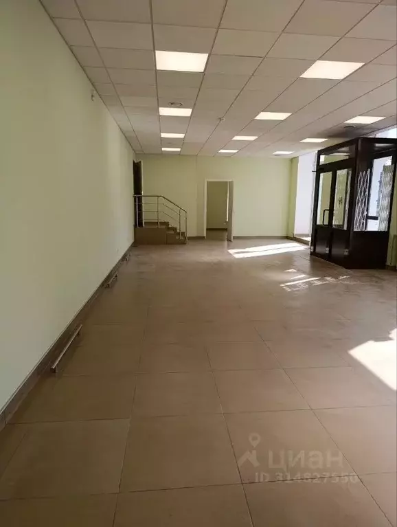 Помещение свободного назначения в Санкт-Петербург Среднеохтинский ... - Фото 1