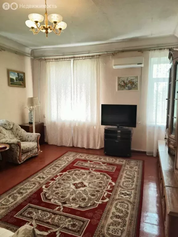 3-комнатная квартира: Новочеркасск, улица Свободы, 13 (65 м) - Фото 0
