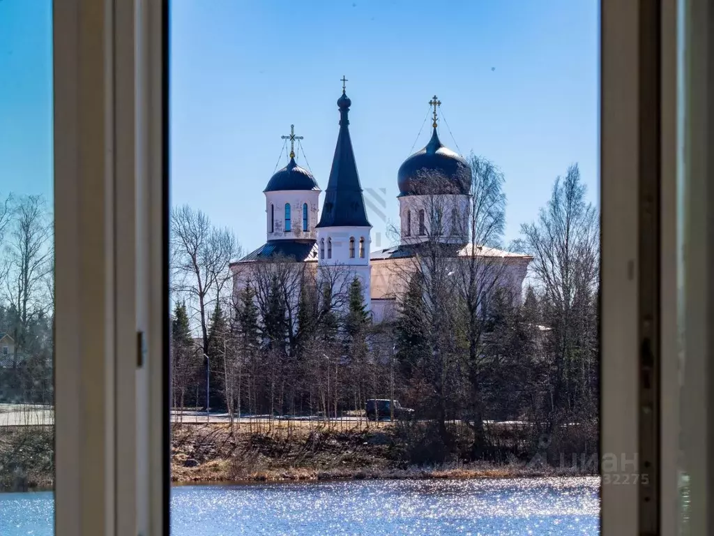 Дом в Ленинградская область, Выборгский район, Первомайское с/пос, ... - Фото 1