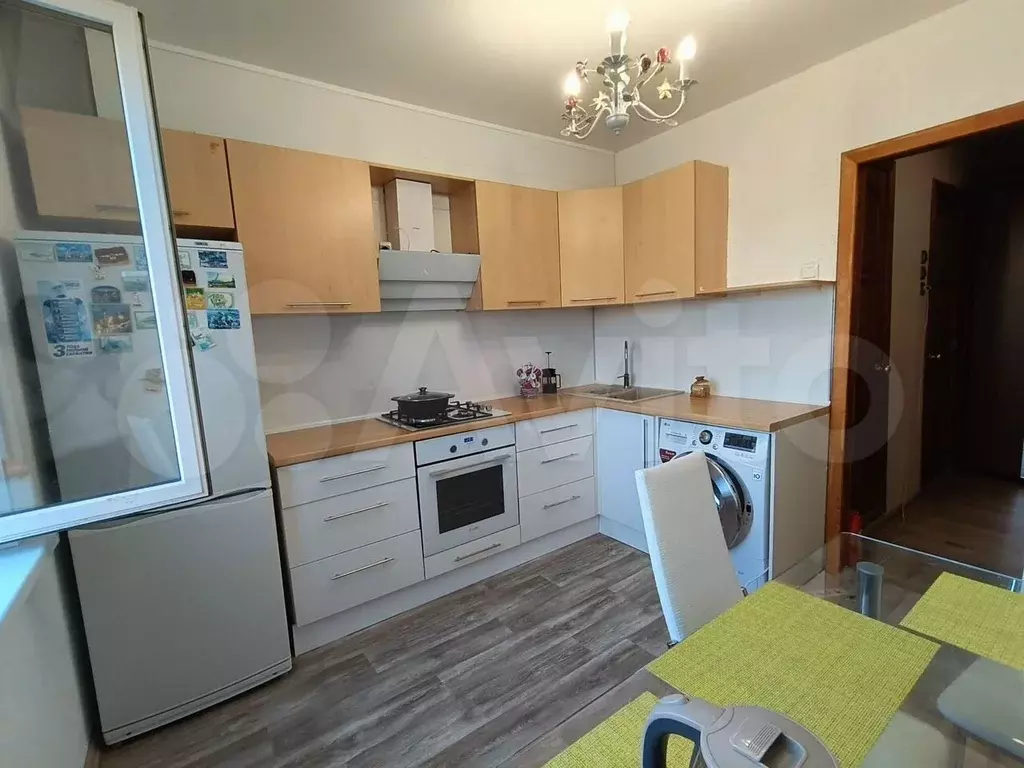 2-к. квартира, 57 м, 7/10 эт. - Фото 0