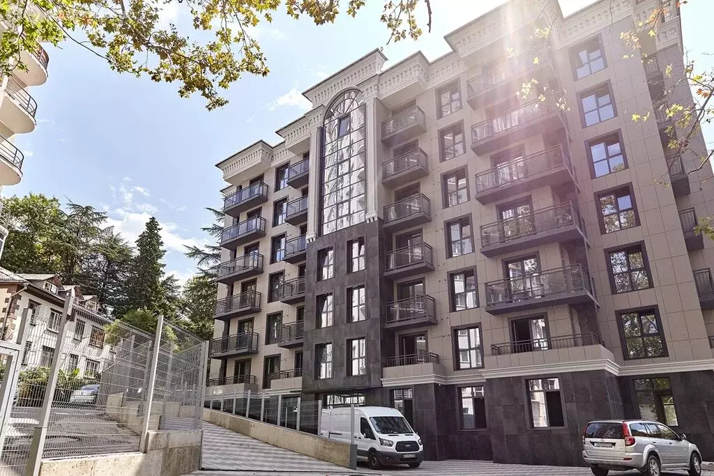 3-комнатная квартира: Сочи, Туапсинская улица, 10 (97 м) - Фото 1