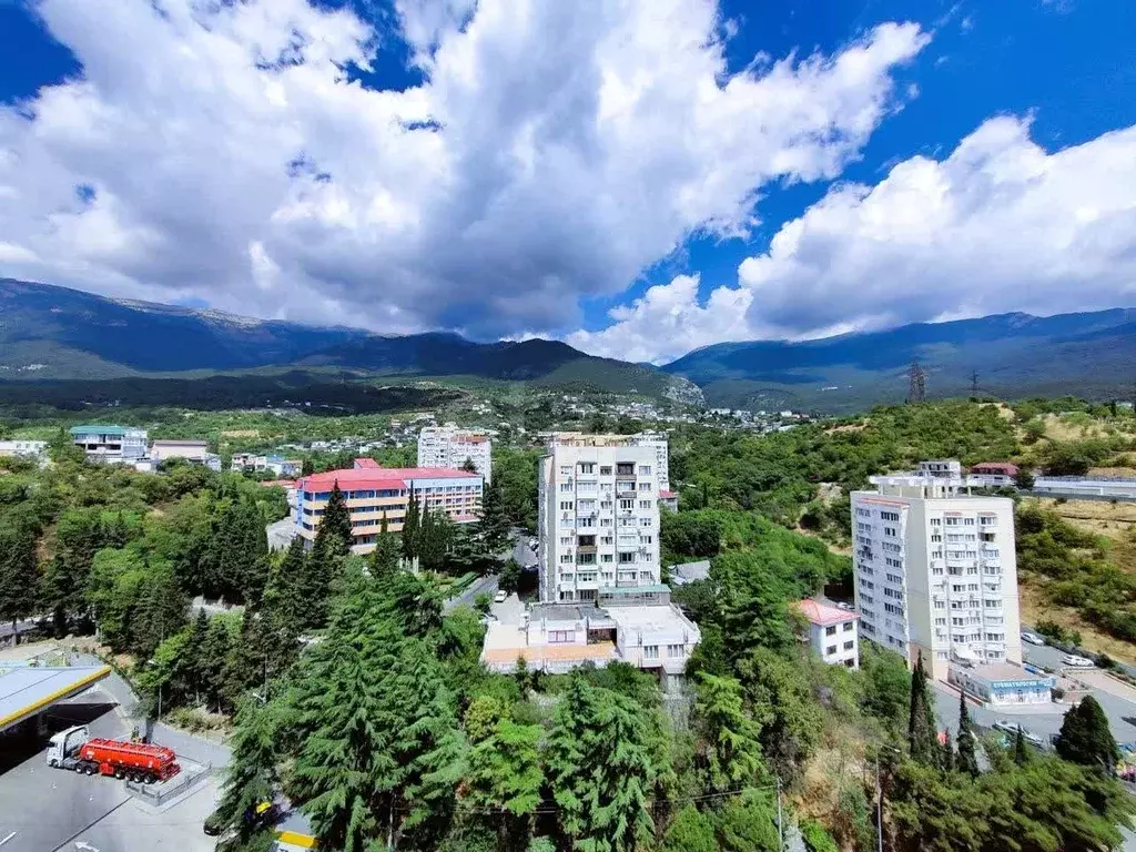 2-к кв. Крым, Ялта ул. Кривошты, 11А (69.0 м) - Фото 1