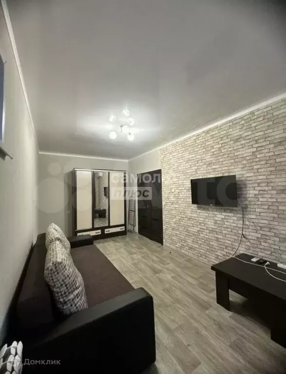 Продаётся 1-к квартира, 45 м - Фото 0