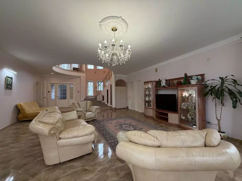 Дом в Крым, Симферополь пер. Спартака, 15 (432 м) - Фото 2