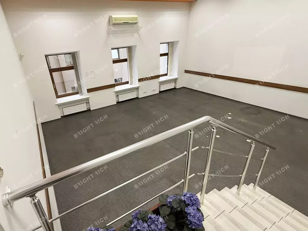 Офис в Санкт-Петербург Синопская наб., 52 (670 м) - Фото 1