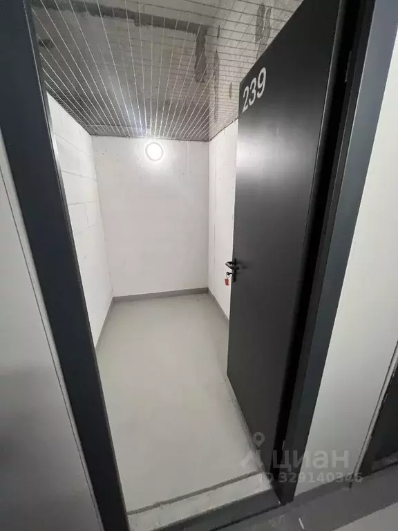 Гараж в Москва ул. Добролюбова, 8к1 (4 м) - Фото 1