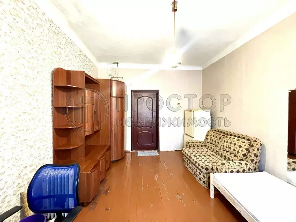 Продается комната в 4-комнатной квартире - Фото 1
