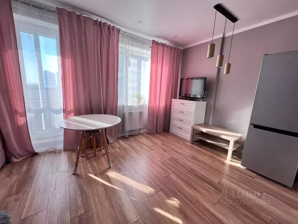 Студия Татарстан, Казань ул. Рауиса Гареева, 109 (28.5 м) - Фото 2