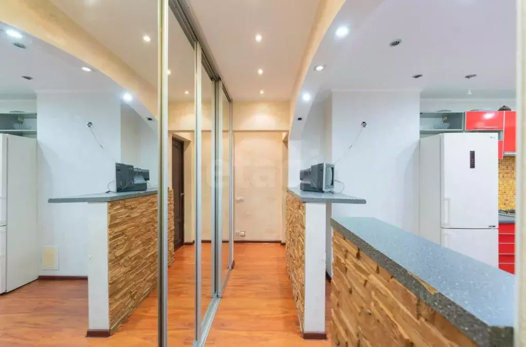 3-к кв. Пермский край, Пермь ул. Сигаева, 8 (67.0 м) - Фото 1