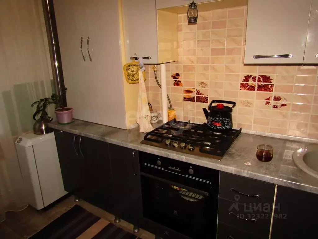 2-к кв. Ставропольский край, Кисловодск городской округ, пос. ... - Фото 1