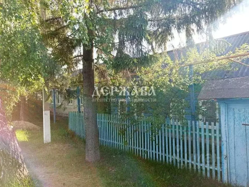 Дом в Белгородская область, Старооскольский городской округ, с. ... - Фото 0
