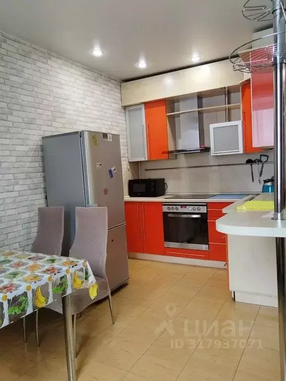 2-к кв. Иркутская область, Иркутск Байкальская ул., 293/5 (70.0 м) - Фото 1