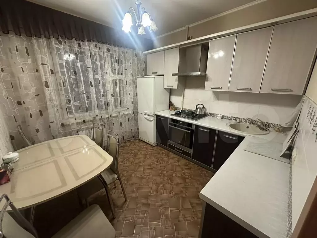 2-к. квартира, 50 м, 5/9 эт. - Фото 0