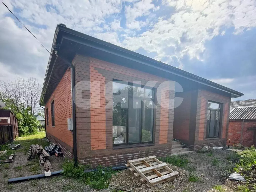 Дом в Краснодарский край, Кореновск ул. Архипова, 2А (127 м) - Фото 1