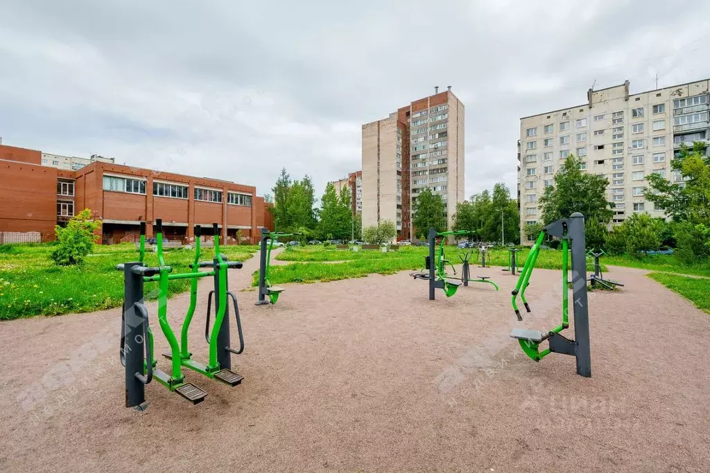 Комната Санкт-Петербург ул. Есенина, 36к3 (12.3 м) - Фото 0