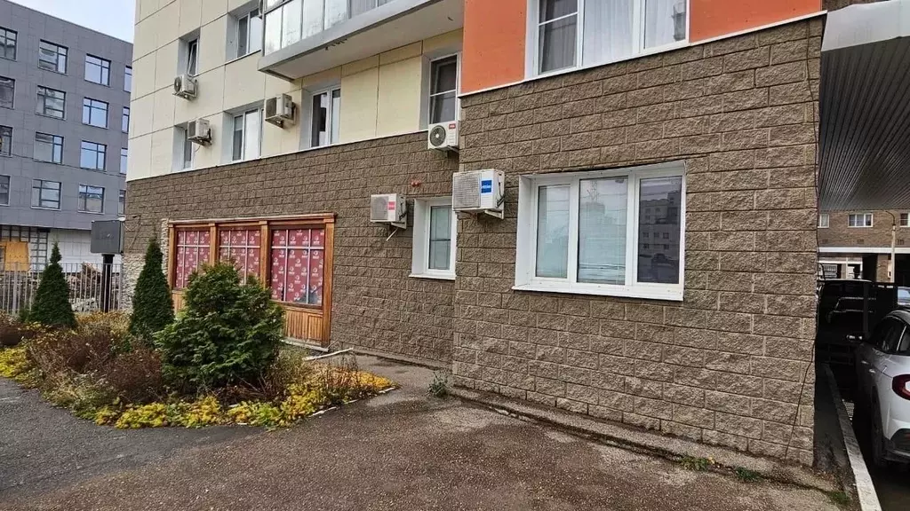 Помещение свободного назначения в Башкортостан, Уфа Революционная ул., ... - Фото 0