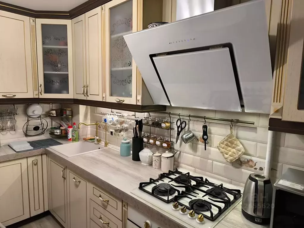 3-к кв. Нижегородская область, Нижний Новгород Полтавская ул., 2 (59.0 ... - Фото 1