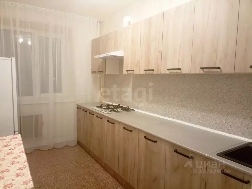 3-к кв. Саратовская область, Энгельс Полиграфическая ул., 188 (63.7 м) - Фото 1