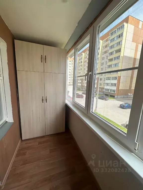 2-к кв. Псковская область, Псков ул. Юности, 11а (49.5 м) - Фото 2