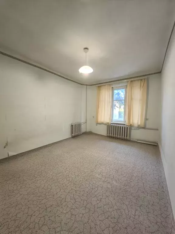 Продается комната в 3-комнатной квартире - Фото 0