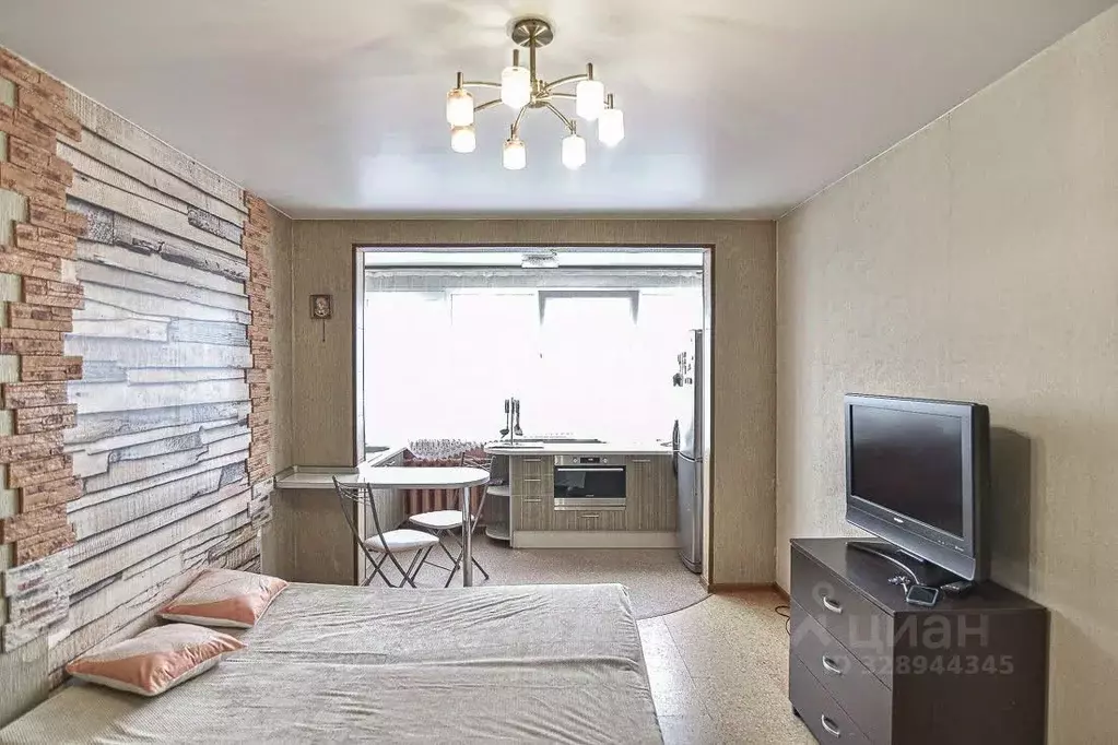 Студия Сахалинская область, Южно-Сахалинск Физкультурная ул., 26 (28.7 ... - Фото 1