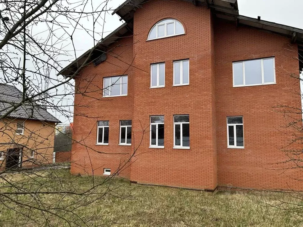 Коттедж в Московская область, Одинцовский городской округ, с. Лайково  ... - Фото 1