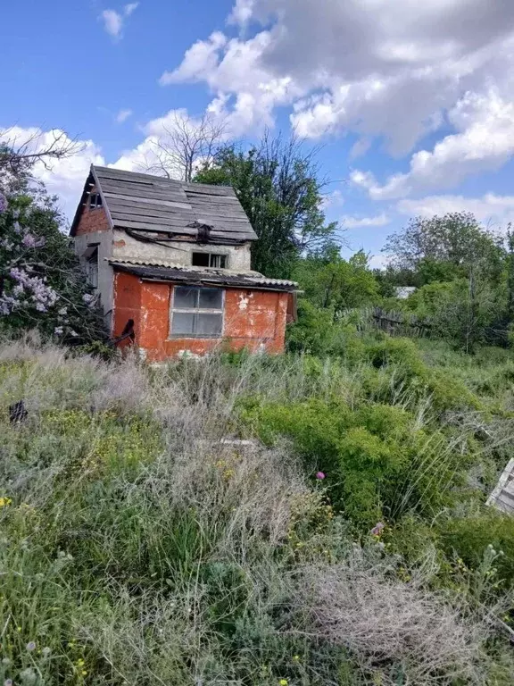 Участок в Волгоградская область, Волгоград Мичуринец СНТ, ул. 4-я ... - Фото 0