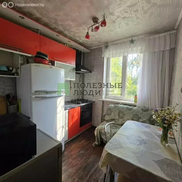 2-комнатная квартира: Севастополь, улица Репина, 34 (44 м) - Фото 2