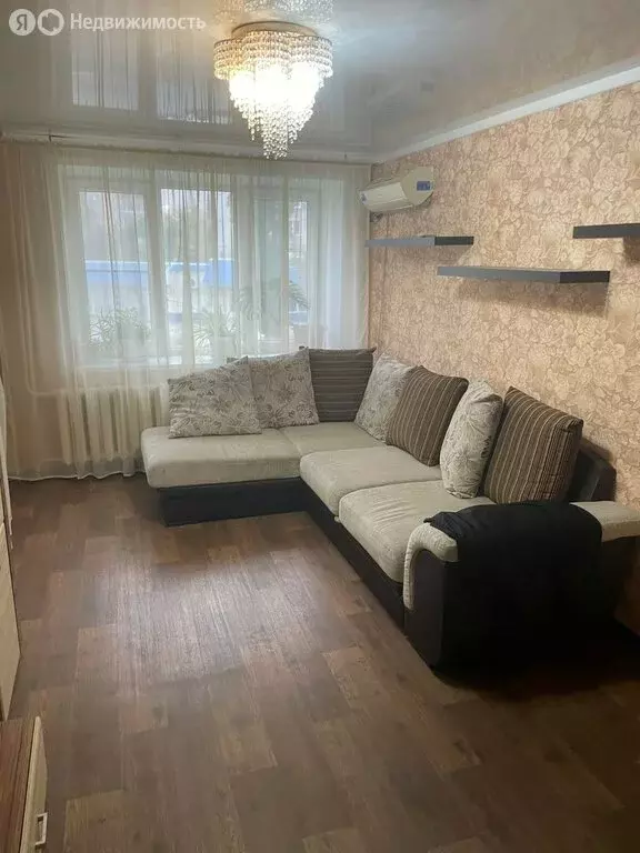 3-комнатная квартира: Старый Оскол, микрорайон Приборостроитель, 14 ... - Фото 1