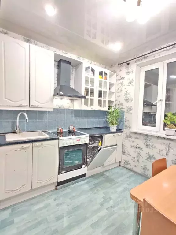 3-к кв. Московская область, Химки ул. Панфилова, 10 (74.0 м) - Фото 0