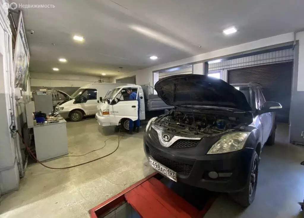 Помещение свободного назначения (606 м) - Фото 1