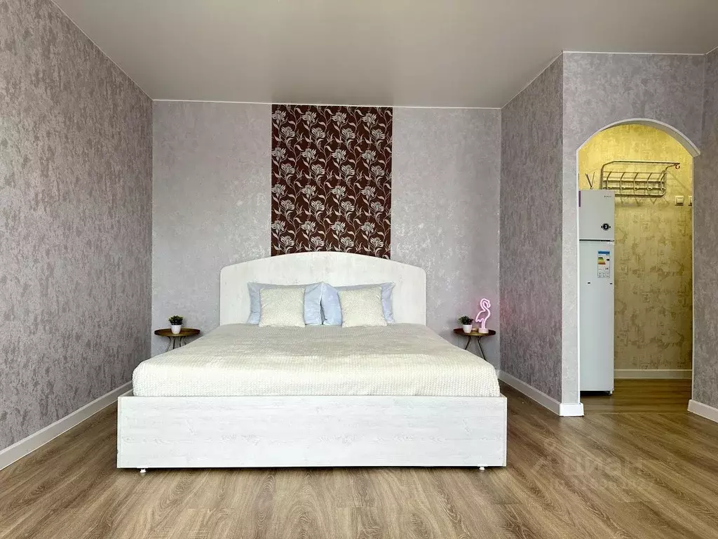 1-к кв. Тюменская область, Тюмень ул. Республики, 174 (35.0 м) - Фото 0