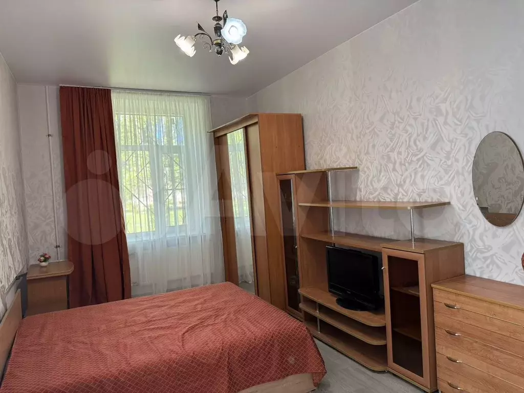 Комната 21 м в 3-к., 1/3 эт. - Фото 0