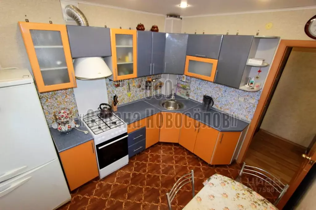 3-к кв. Мордовия, Рузаевка ул. Юрасова, 15 (62.2 м) - Фото 0