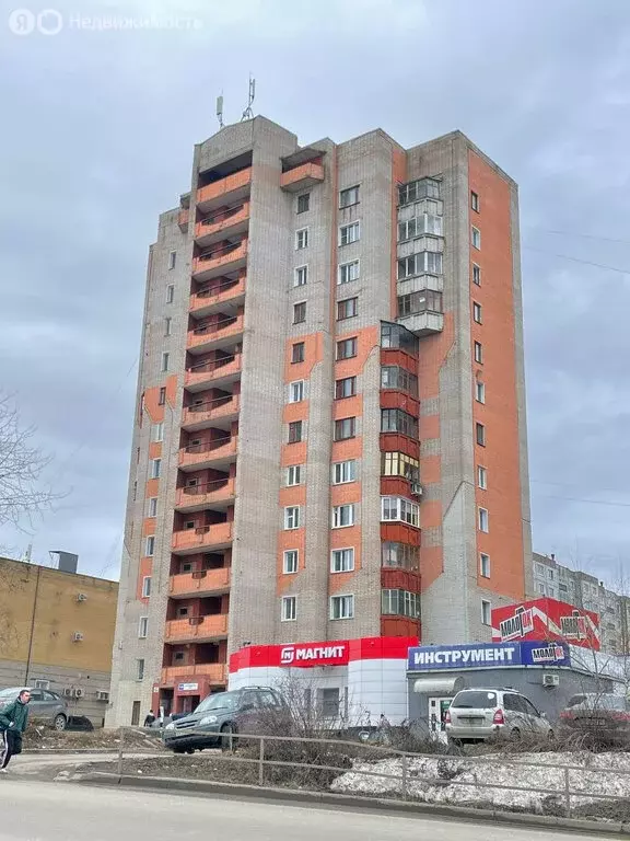 3-комнатная квартира: Киров, Московская улица, 158 (75 м) - Фото 0