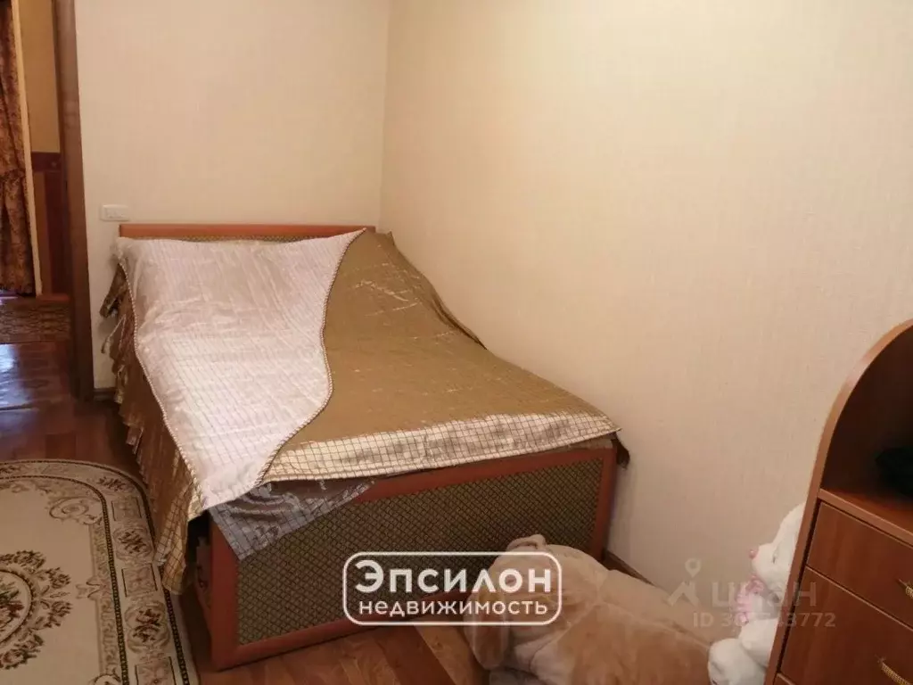 4-к кв. Курская область, Курск ул. Цюрупы, 3 (77.0 м) - Фото 1