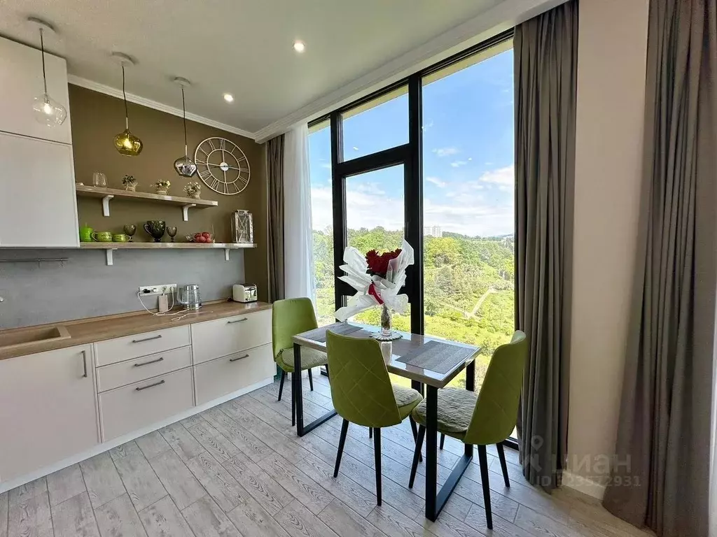 2-к кв. Краснодарский край, Сочи Светлана мкр, ул. Депутатская, 10Б/1 ... - Фото 1