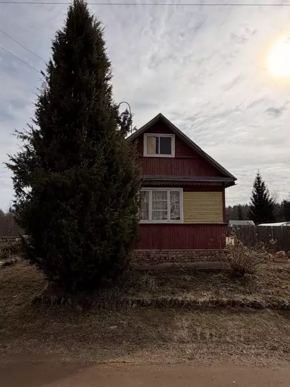 Дом в Псковская область, Великолукский район, Лычевская волость, ... - Фото 1
