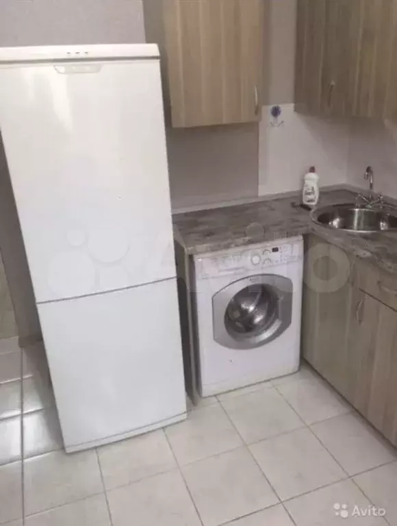 1-к. квартира, 33 м, 1/3 эт. - Фото 1