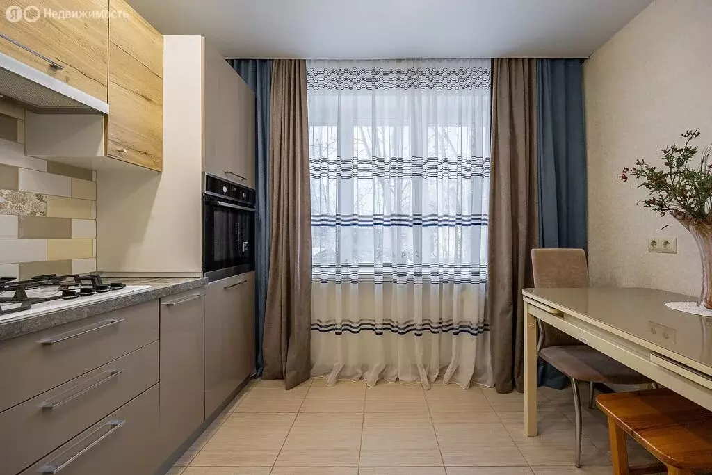 1-комнатная квартира: Нижний Новгород, улица Бринского, 1 (37.5 м) - Фото 2