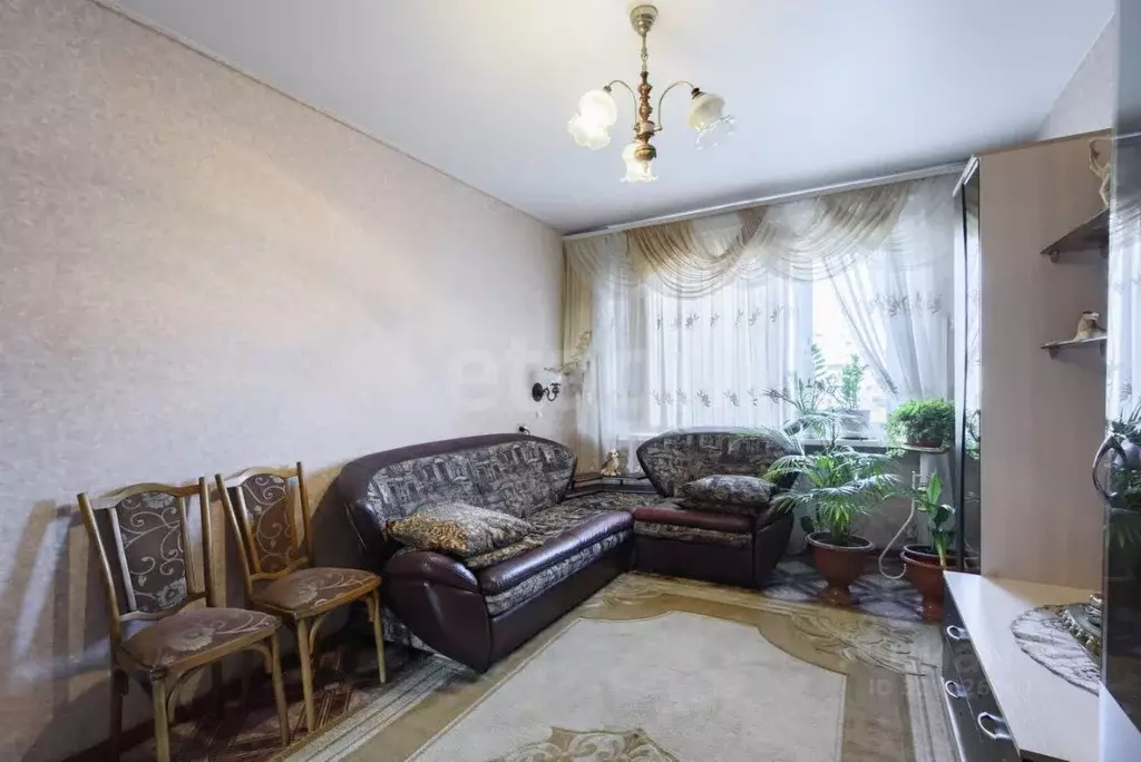 4-к кв. Татарстан, Казань ул. Марселя Салимжанова, 14 (69.0 м) - Фото 0