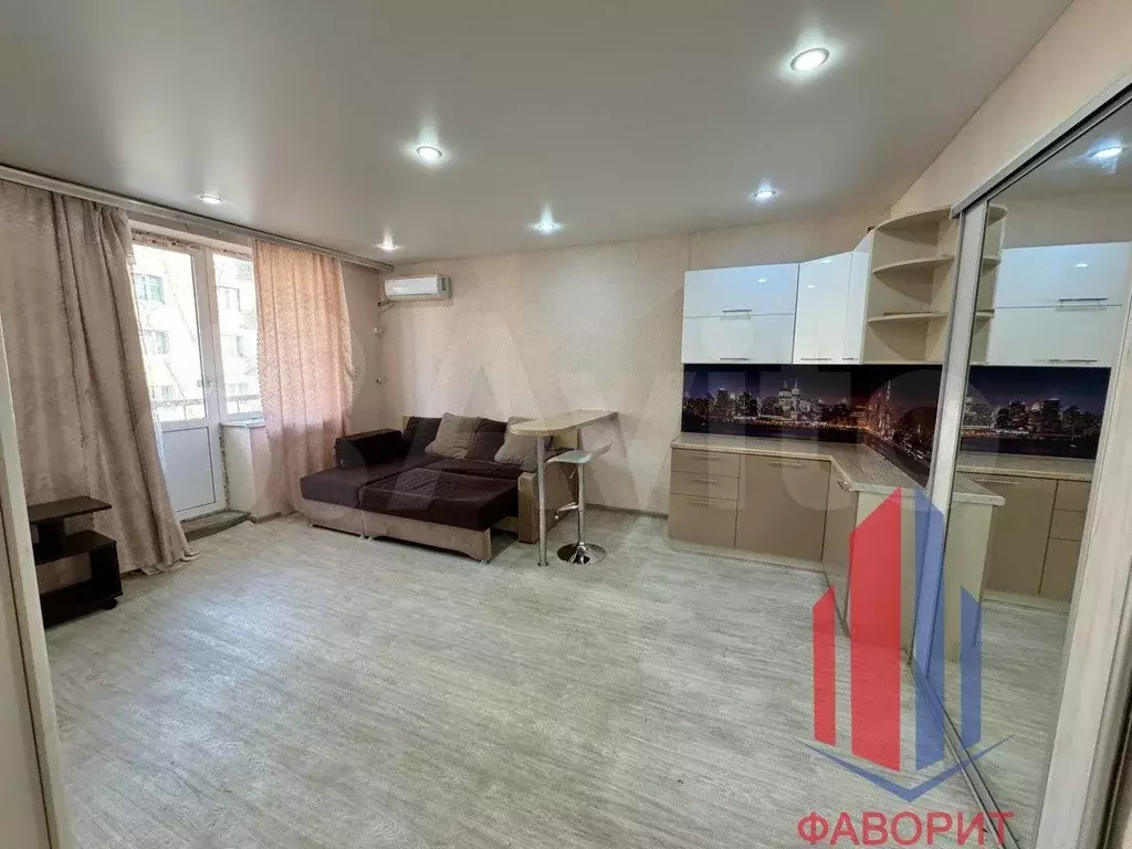 Комната 21 м в 3-к., 2/4 эт. - Фото 1