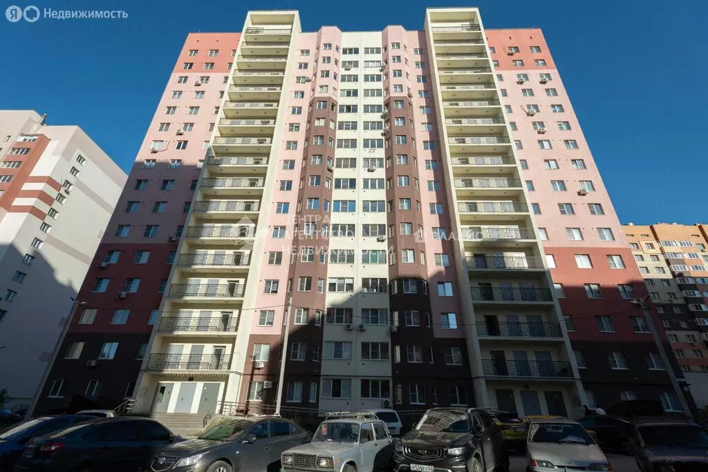 2-комнатная квартира: Рязань, Шереметьевская улица, 8к1 (56.6 м) - Фото 0