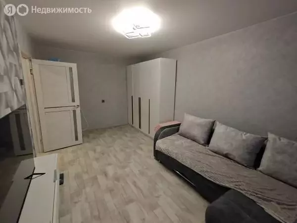 1-комнатная квартира: Курган, жилой район Заозёрный, 5-й микрорайон, 1 ... - Фото 0